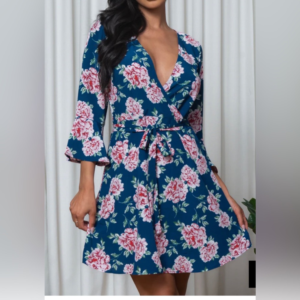 NWT Blue Rose Floral Print Wrap Dress V Neck Mini Skater Dress